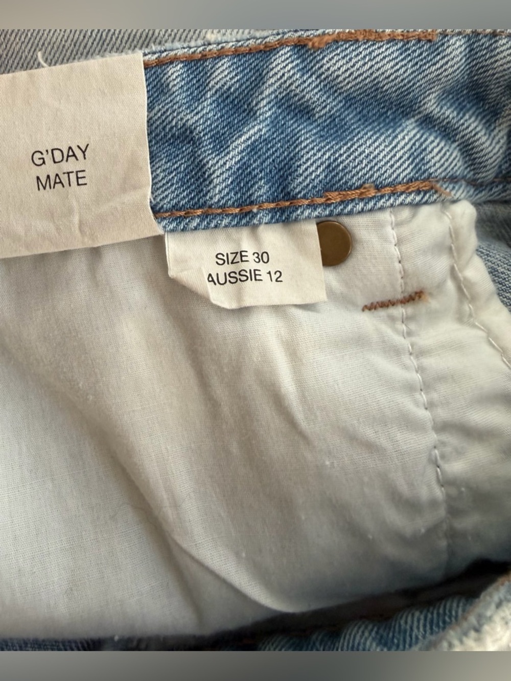 Rolla’s High Rise Cut Off Denim Shorts in Distressed Super Light Wash, 10/30 - Picture 9 of 12